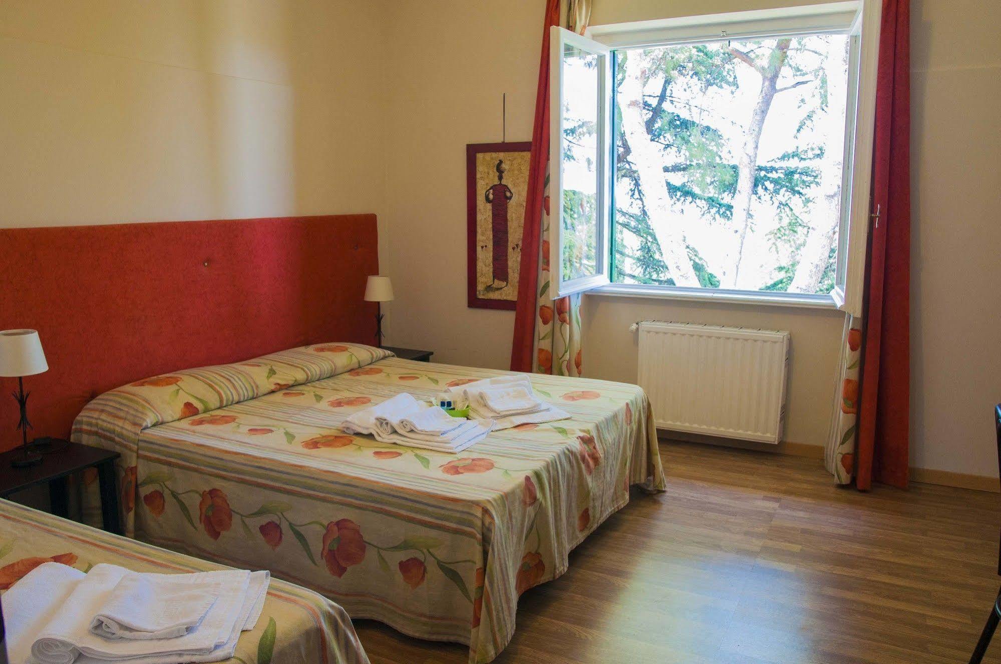 Hotel Villa Maria Luigia Frascati Exterior photo